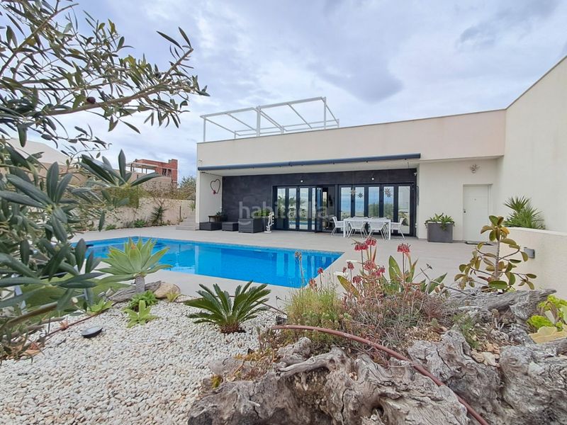 Foto 1f26b672-7105-4a70-b2f9-bd8fc464aad6. Xalet amb calefacció aparcament piscina a La Nucia Pueblo Nucia (la)