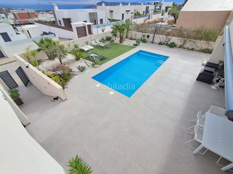 Foto 4b1a3954-3bdf-4b9a-8241-b321ee314033. Xalet amb calefacció aparcament piscina a La Nucia Pueblo Nucia (la)