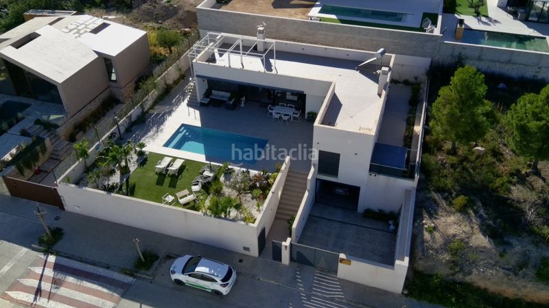 Foto ad469f60-8f58-4003-8da2-2b2f2dc8e861. Xalet amb calefacció aparcament piscina a La Nucia Pueblo Nucia (la)