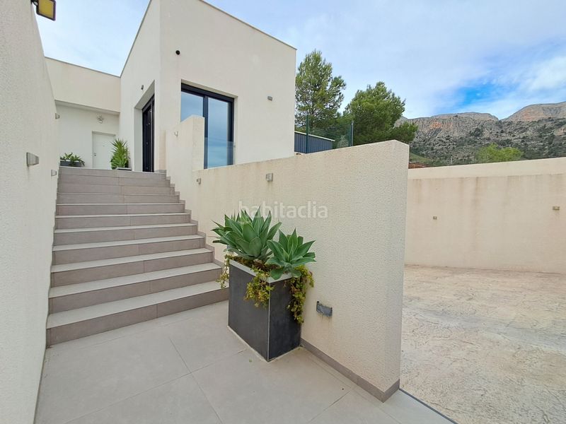 Foto dd507981-155c-4067-9530-e730551de771. Xalet amb calefacció aparcament piscina a La Nucia Pueblo Nucia (la)