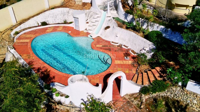 Foto 80a99927-db80-4210-ba54-d06e3d9f6376. Xalet amb calefacció aparcament piscina a Altea la vella Altea