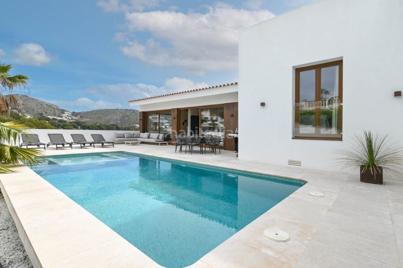 Foto 101e07dd-096b-43f3-809f-29054af49941. Chalet mit parking pool in El Portet-Pla del Mar Moraira