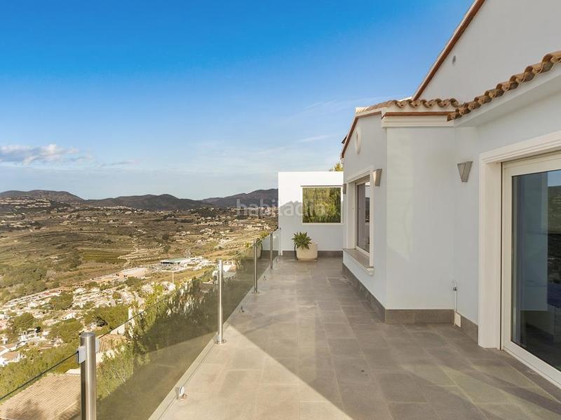 Foto a4192e6b-486e-40d5-bb6c-78706db7bc00. Chalet con parcheggio piscina in Paichi Moraira