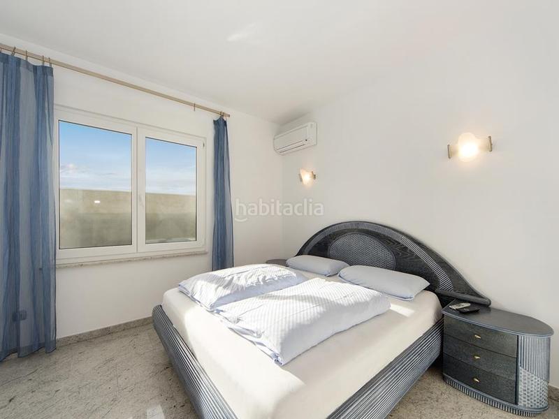 Foto f42c8d8c-de3b-49f8-8a84-79e342cc873d. Chalet con parcheggio piscina in Paichi Moraira