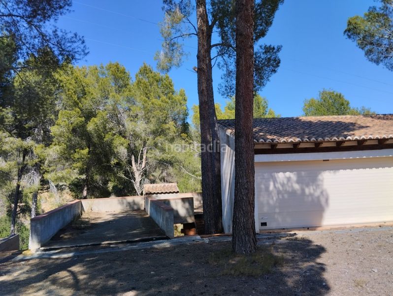 Foto 2d625cf0-128d-4173-ac81-536d155142e8. Chalet mit heizung parking pool in Altea la vella Altea