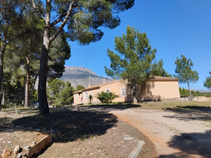 Foto 4dd9b5a0-f796-499c-ae4d-fb43e19741c9. Chalet mit heizung parking pool in Altea la vella Altea