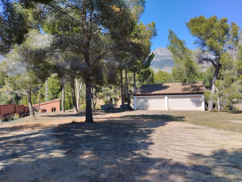 Foto c44cb152-4226-46fc-923e-737e67c2188f. Chalet mit heizung parking pool in Altea la vella Altea