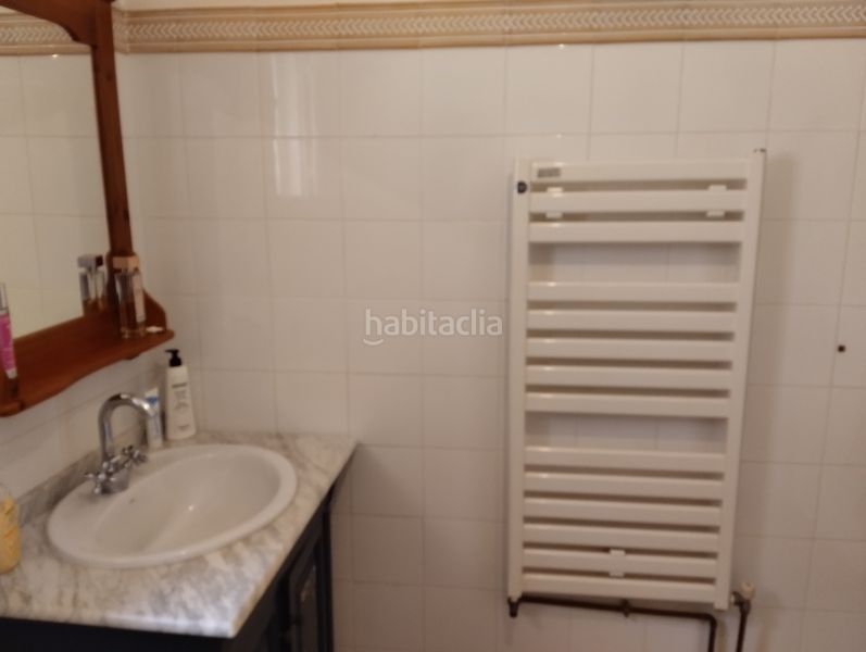 Foto f0280c38-0872-406a-adb0-2486341b73ce. Chalet mit heizung parking pool in Altea la vella Altea