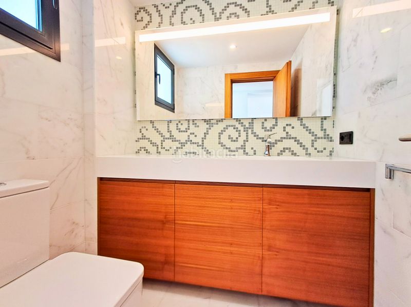 Foto a5bb595a-2332-4c9c-9866-b86062a2cc23. Chalet en Mascarat Altea
