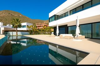 Chalet in Golf Bahía