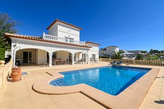 Chalet in Pinar de Advocat-Cometa