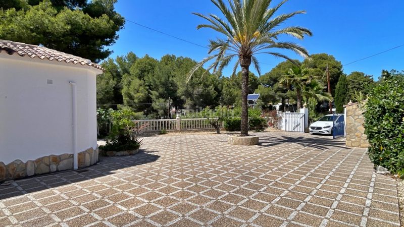 Foto 63e9dbdd-fb35-4019-868f-4265b2d7781d. Xalet amb calefacció aparcament piscina a Moravit-Cap Blanc Moraira