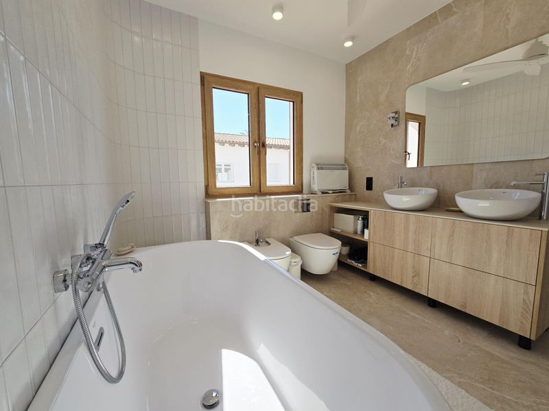 Foto a5aa2988-b645-44b5-9731-555d9b91b54d. Xalet amb calefacció piscina a Playa Flamenca Orihuela