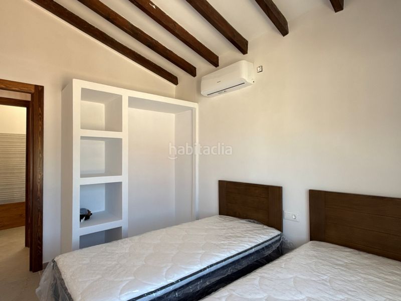 Foto c566dd30-385c-4d89-8029-5fa975f0c462. Xalet amb aparcament piscina a La Fustera Benissa