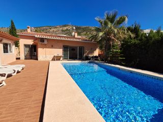 Xalet a L´Albir