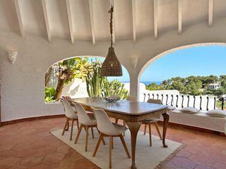 Chalet in Cala Advocat-Baladrar