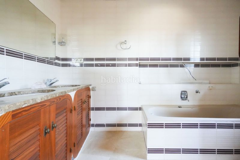 Foto c61f49de-21e9-48d9-9b73-d782fae387f2. Xalet amb aparcament piscina a Benimeit-Tabaira Moraira