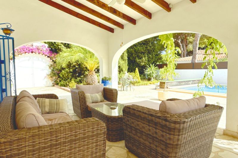 Foto 1a9a6388-b630-4a9e-951f-a76d1e309ae5. Xalet amb calefacció aparcament piscina a Moravit-Cap Blanc Moraira