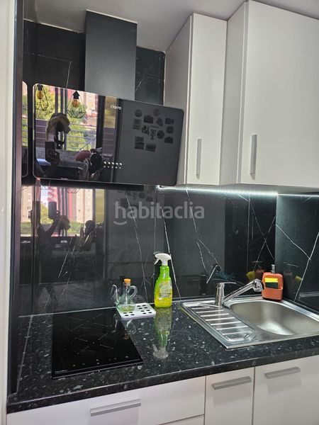 Foto 4af78503-bca1-4a6a-8ce6-b168deddf6fe. Apartament amb piscina a Juzgados - Plaza de Toros Benidorm