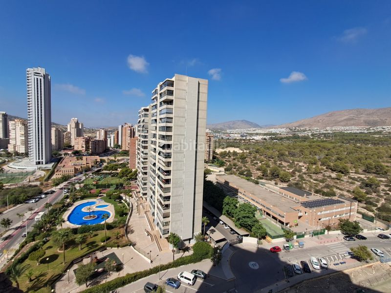 Foto 194e7721-6276-4a68-9a96-a097bfa946cf. Apartament amb aparcament piscina a Playa Poniente Benidorm