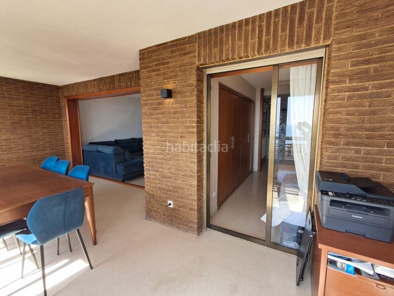 Foto 1c37a84a-98cc-4688-83a6-f6fb2203860f. Apartament amb aparcament piscina a Playa Poniente Benidorm