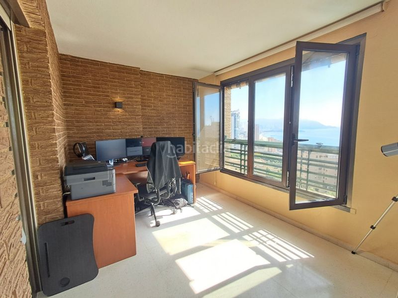 Foto 58fb743f-9dfe-47e0-98d6-42f933333565. Apartament amb aparcament piscina a Playa Poniente Benidorm