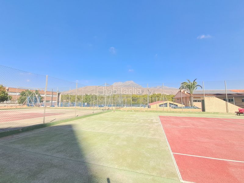 Foto a903e580-0c43-4b0e-9103-4bb1efa6b792. Apartament amb aparcament piscina a Playa Poniente Benidorm