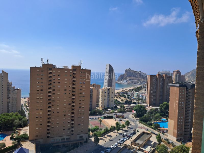 Foto cbf09aa1-5e98-42dc-8e1c-5713a75c340c. Apartament amb aparcament piscina a Playa Poniente Benidorm