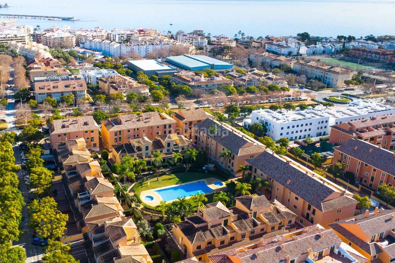 Foto 39510720-3a6a-41f1-ab70-06bf5b6ab664. Apartament amb calefacció piscina a Puerto Xàbia