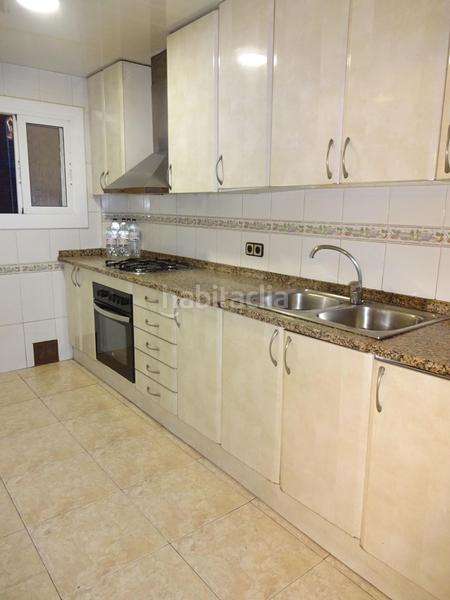 Foto 64e9fb29-1da2-4303-af03-de28690b87d2. Flat with heating in Rocafonda Mataró