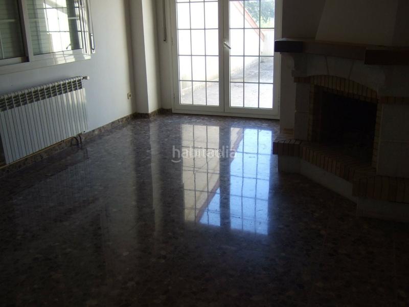 Foto 063d0021-d2c8-4345-8729-820776fbf8b6. Casa amb piscina a Can Massuet del Far Dosrius