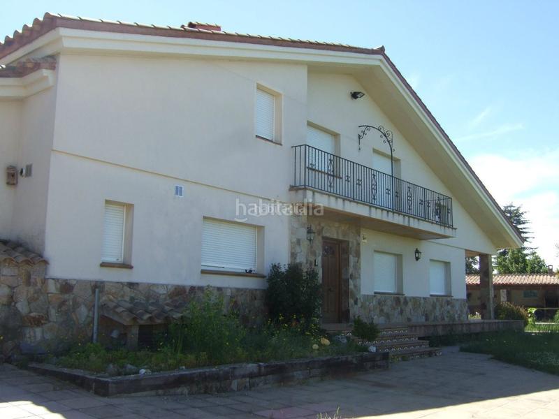 Foto cb98a3d3-133a-4037-9b31-1bfd9806fb13. Casa amb piscina a Can Massuet del Far Dosrius