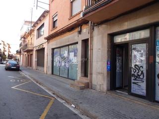 Local commercial à Via Europa - Parc Central. Haga una oferta !!!!!
