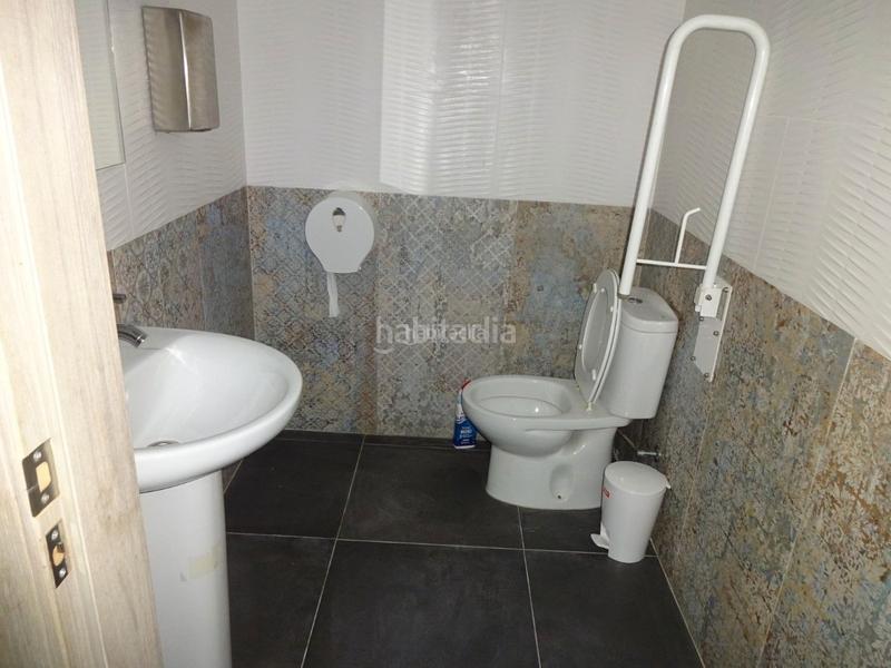 Foto 011b324e-0505-44d2-8d98-a20de6b262a9. Local commercial dans Rocafonda Mataró