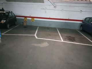 Aparcament cotxe a Rocafonda. Parking económico !!!!
