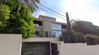 Haus  Xiroi. Casa ocupada !!!