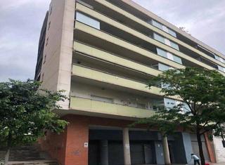Pis a Via Europa - Parc Central. Piso ocupado !!!