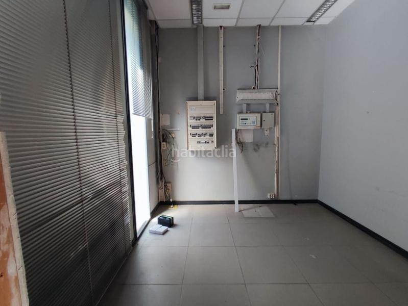 Foto 0b125f1e-08a3-4f36-99c0-dc4d2f3e38be. Local comercial  !!!! en Rocafonda Mataró