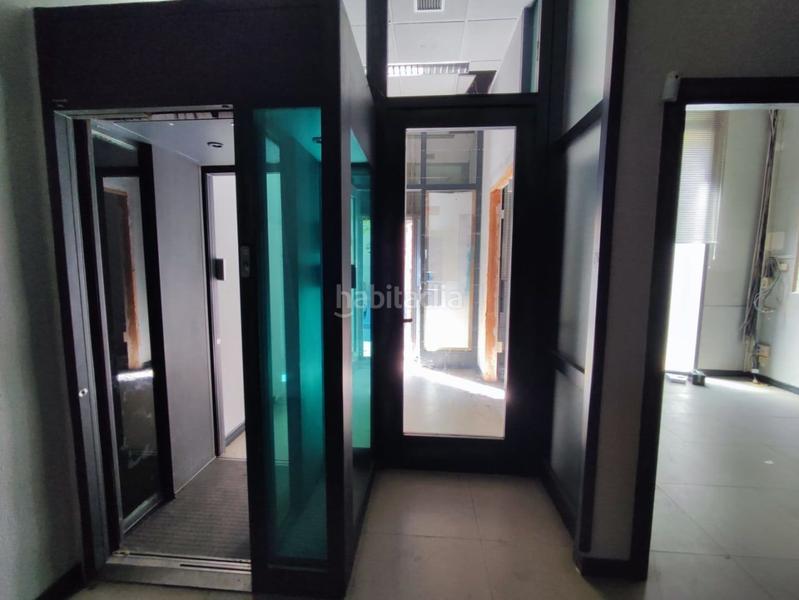 Foto 7d71f563-ea64-423f-a8ca-e4036dfdb9ad. Local comercial  !!!! en Rocafonda Mataró