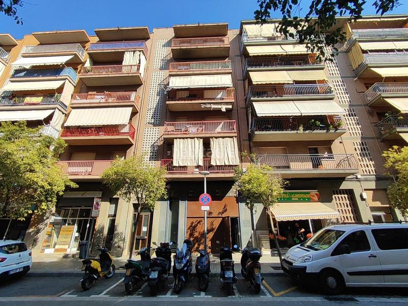 Foto 8728b538-a613-4818-95b2-52a41184c7f5. Local comercial  !!!! en Rocafonda Mataró