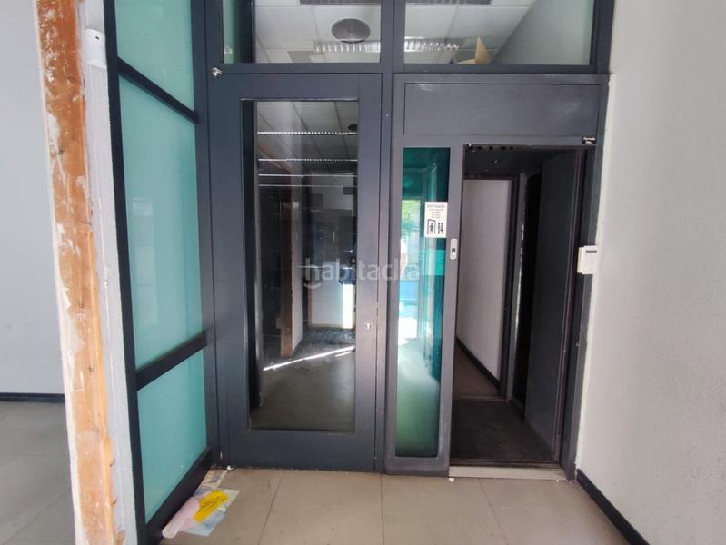 Foto 9a0b0f62-9f56-4b7c-a573-8b0205415180. Local comercial  !!!! en Rocafonda Mataró