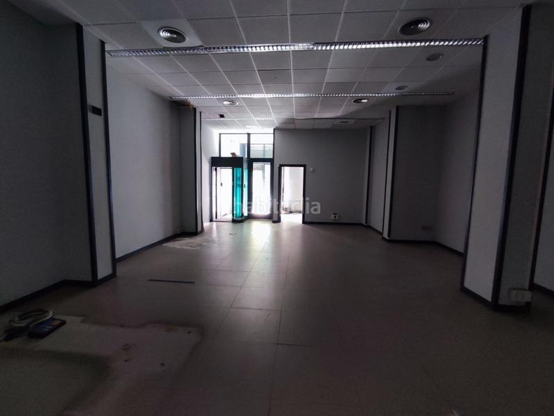 Foto ae17aaff-df0f-46d9-96bd-a31fb7a7f5e7. Local comercial  !!!! en Rocafonda Mataró