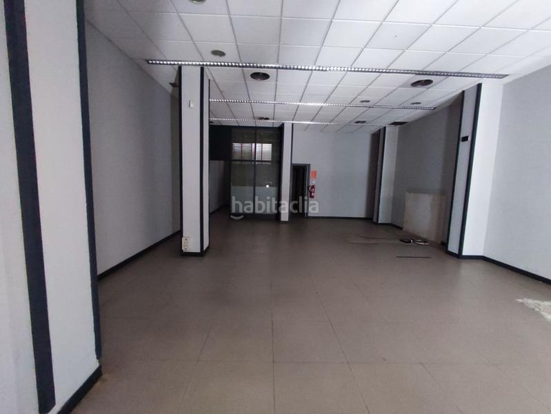 Foto ee64b09a-5be3-4c5e-af96-9659d8dacfcd. Local comercial  !!!! en Rocafonda Mataró