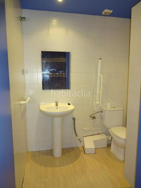 Foto 54cc3f59-f288-429a-b695-ff7a34ea8b6f. Alquiler local comercial local en via europa. en Via Europa - Parc Central Mataró