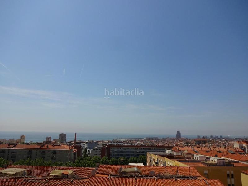 Foto 2577295d-8755-4327-bdbd-2db6dfce8f6a. Piso  con terraza y parking incluido. en El Palau - Escorxador Mataró