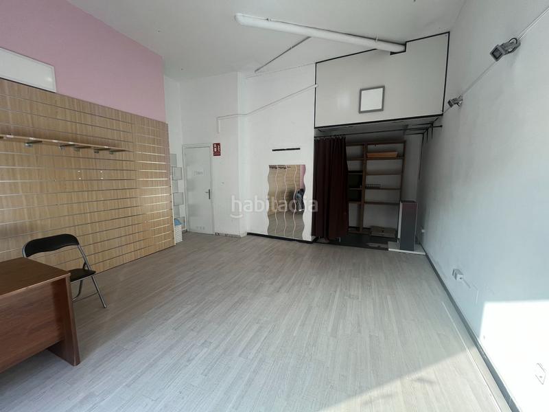 Foto 1b9d0c17-dda3-483a-a8cc-2200ff6082b4. Alquiler local comercial local económico !!!! en Cerdanyola Nord Mataró