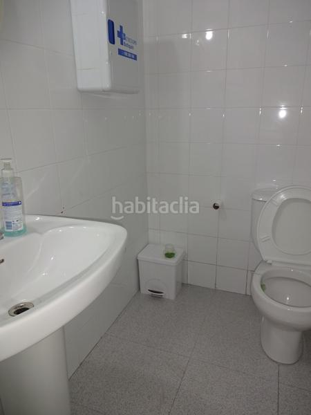 Foto 466613fe-2a4c-43c9-98b8-2fc3f0fcaf78. Local commercial dans Rocafonda Mataró