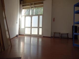 Locale commerciale in El Palau - Escorxador