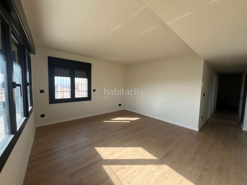 Foto 13fdeb93-73cf-4b6c-9989-7a8d1a326357. Dachwohnung mit heizung in Centre Mataró