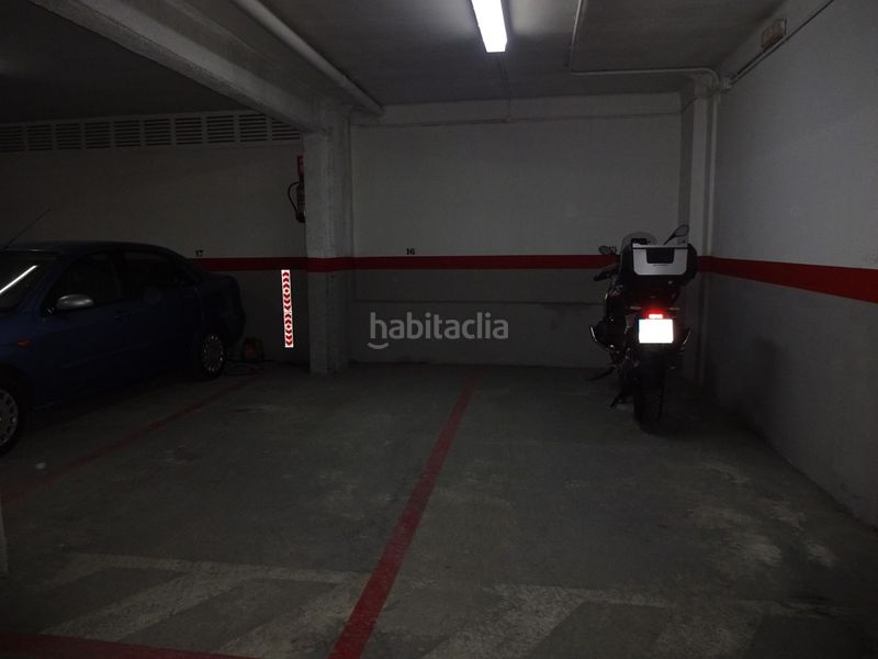 Foto add839f7-b054-4a49-b9a8-f8658b348c43. Aparcament cotxe a Rocafonda Mataró